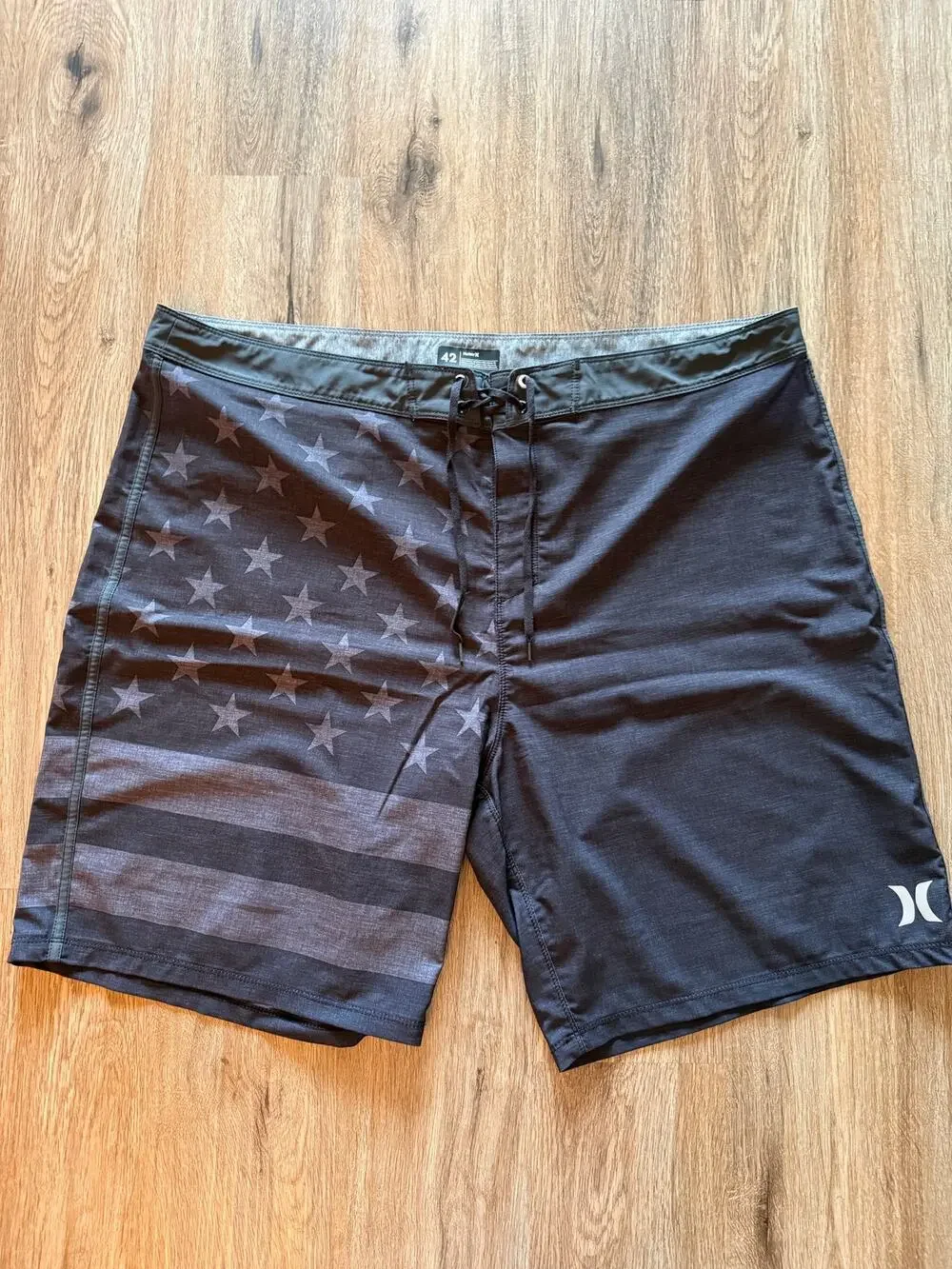 Hurley Phantom Gray American Flag Seim Trunks Size 42